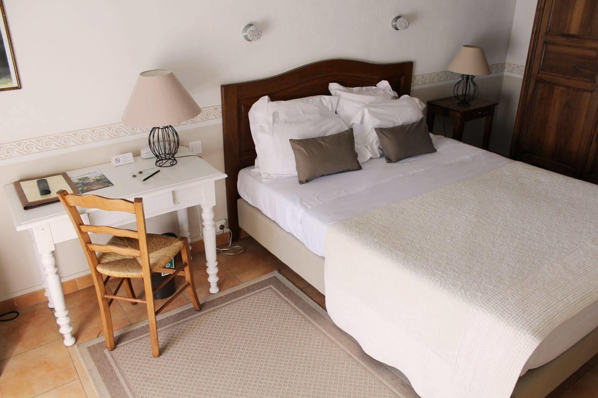 Hotel La Bastide D'Eygalieres Kültér fotó